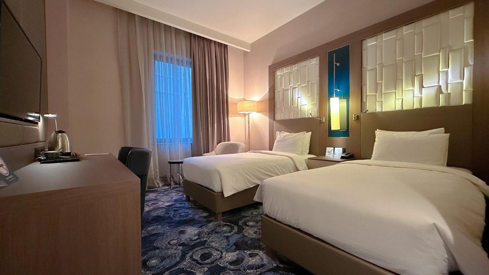 Tbilisi Philharmonic Hotel By Mercure Bilik gambar